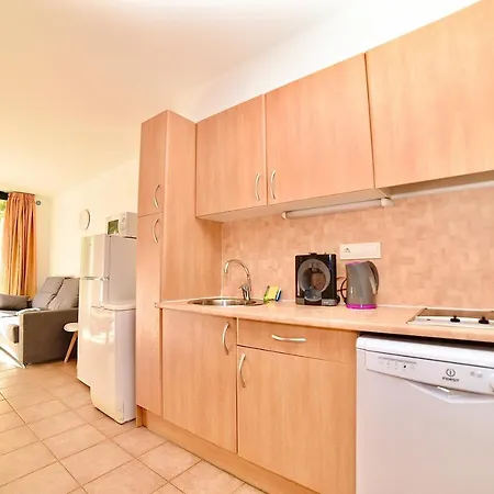 Junto A Pistas En 2-8 Hut-7852 Apartment